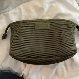 Dagne Dover Air Mesh Large Toiletry Bag in Green